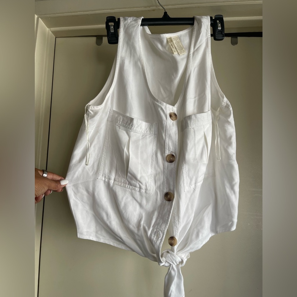Japna Soft White Viscose Blouse